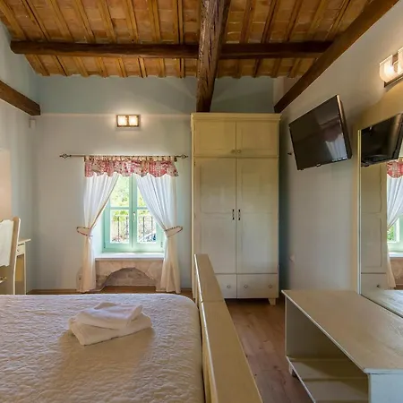 Judita * Tar-Vabriga